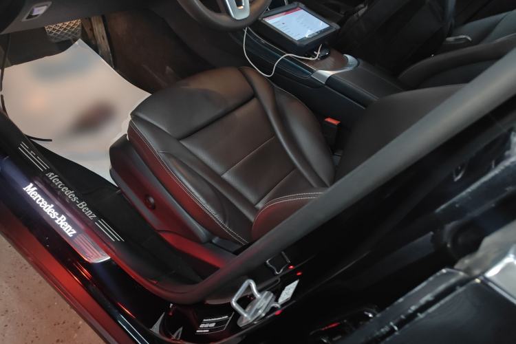 Used Mercedes-Benz GLC 2020 Facelift GLC 260 L 4MATIC Luxury Edition
