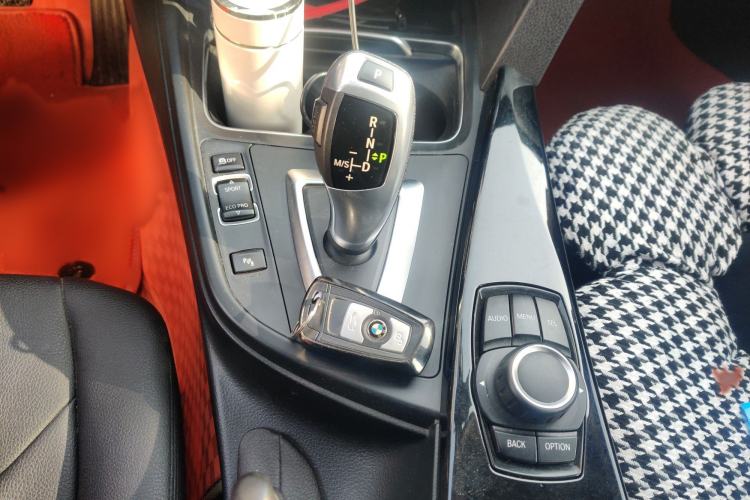 Used BMW 3 Series 2017 320Li Fashion Model Gear Lever