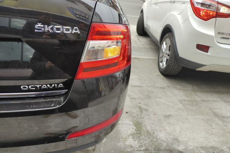 Used Skoda Octavia 2015 1.6L Automatic Yijun Edition
