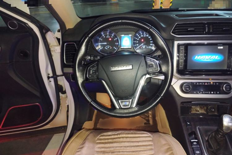 Used Haval H6 Coupe 2015 Blue-Label 2.0T Manual Two-Wheel Drive Prestige Model