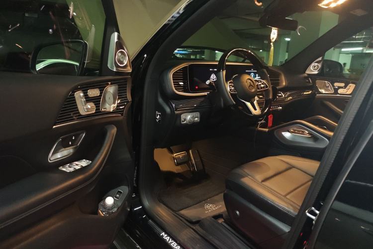 Used Mercedes-Benz GLS 
