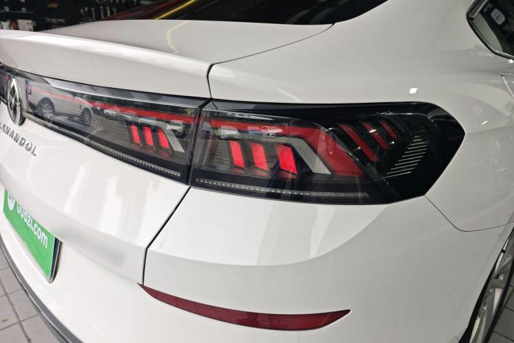 Used Volkswagen Lamando 2022 Lingdu L 280TSI DSG Spicy Edition Right Rear Taillight