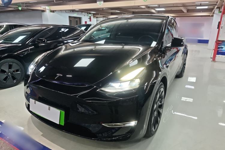 Used Tesla Model Y 2021 Long-Range All-Wheel-Drive Version 3D7