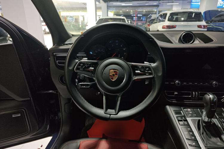 Used Porsche Macan 2021 Macan 2.0T