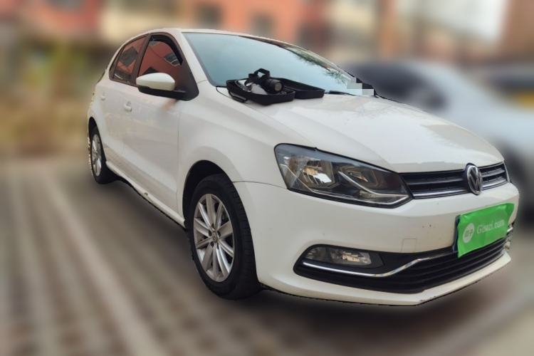 Used Volkswagen Polo 2014 1.6L Automatic Comfort Edition Front Right 45 Deg