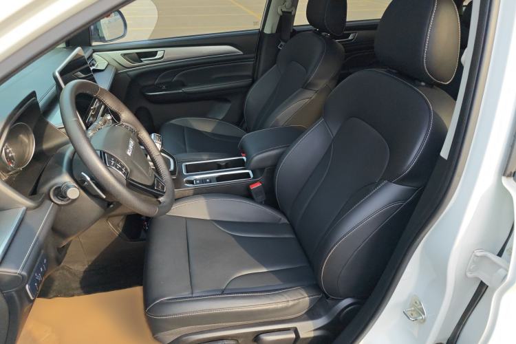 Used Haval M6 2021 PLUS 1.5T DCT Luxury Smart Connectivity Model