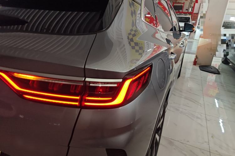 Used BYD Song PLUS New Energy 2021 DM-i 110KM Flagship Model Right Rear Taillight