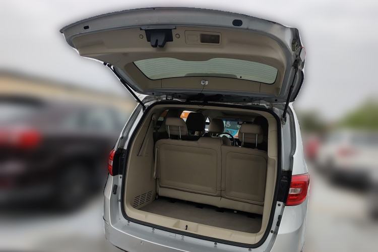 Used Buick GL8 2014 2.4L CT Luxury Business Comfort Edition Trunk