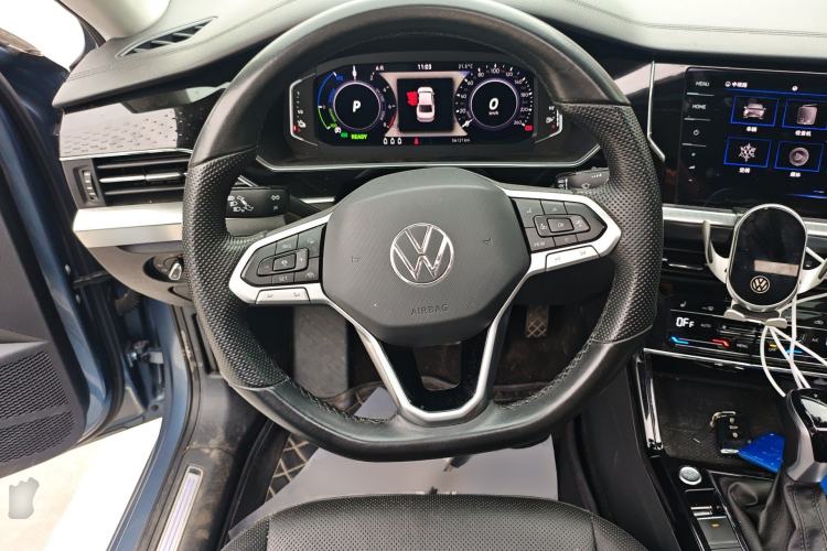 Used Volkswagen Passat New Energy 2022 430 PHEV Hybrid Luxury Edition Steering Wheel