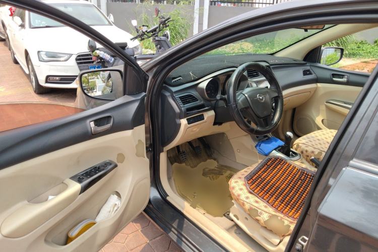 Used Haima M3 2013 1.5L Manual Standard Model Driver Seat