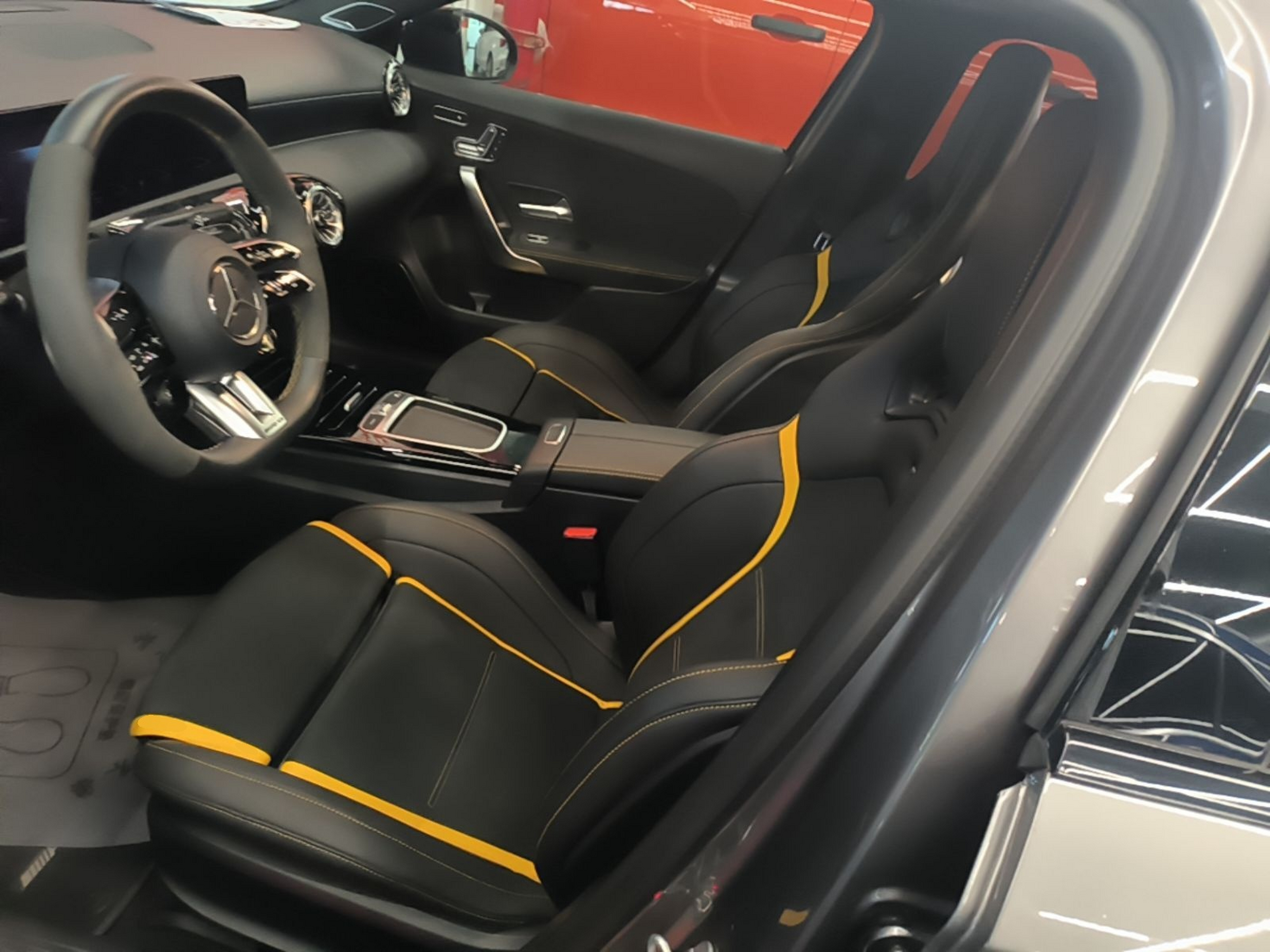 Interior delantero