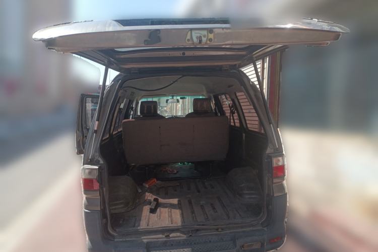 Used FORTHING Lingzhi 2015 V3 1.5L 5-Seater Special Offer Model