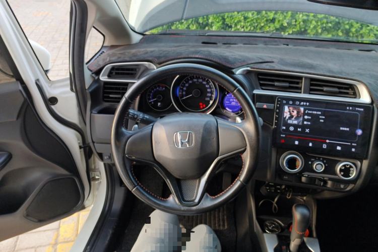 Used Honda Fit 2018 1.5L CVT Trendy Run+ Edition
