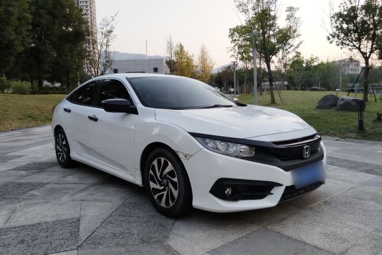 Used Honda Civic 2016 220TURBO CVT Luxury Edition
