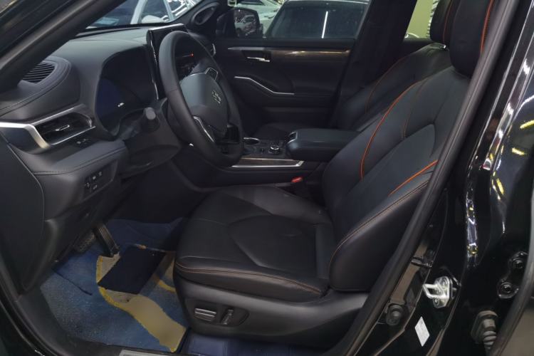 Used Toyota Crown Kluger 2024 2.0T All-Wheel-Drive Prestige Version