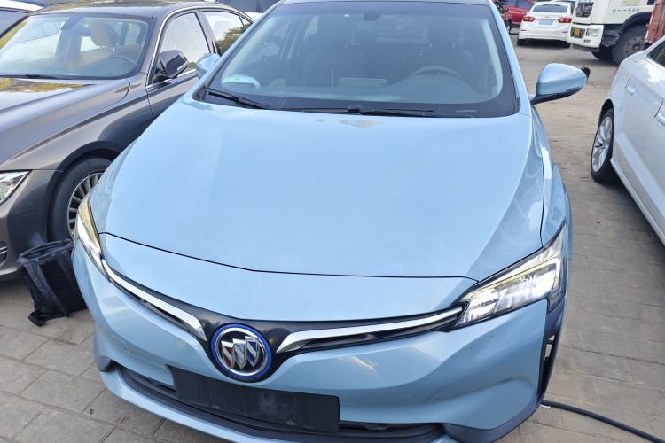 Used Buick Velite 6 2019 Connected Fashion Model
