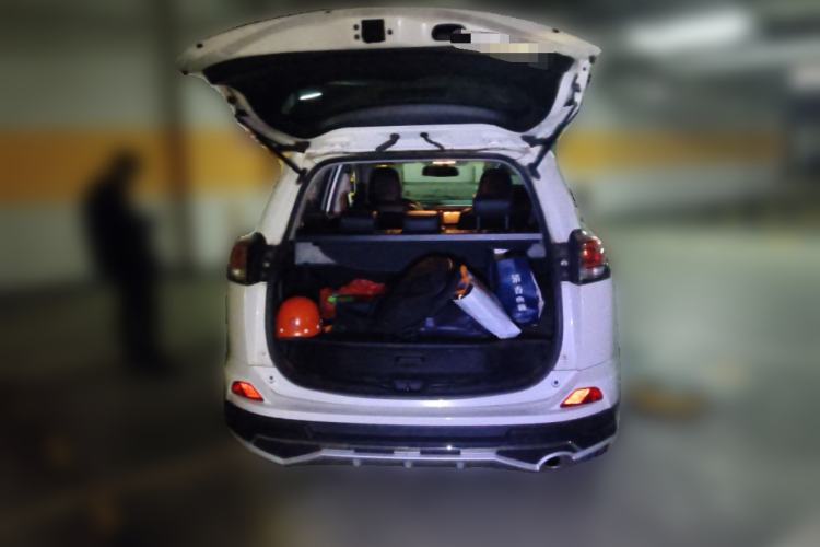 Used Toyota RAV4 2016 2.0L CVT Two-Wheel Drive Fashion Edition China V Standard