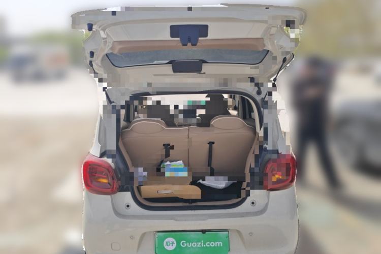 Used Wuling Hongguang MINIEV 2025 Four-Door Version Advanced Edition Trunk