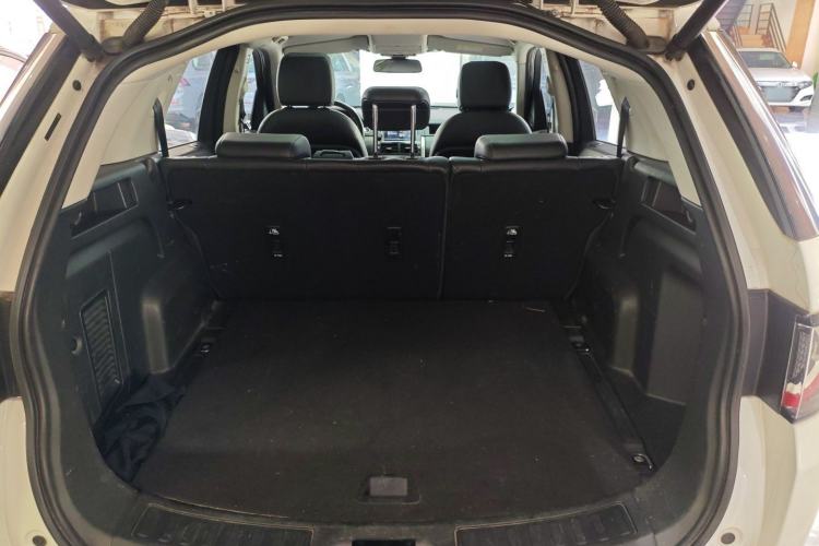 Used Land Rover Discovery Sport 2018 240 PS SE Version