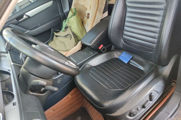 Used Volkswagen Magotan 2015 1.8TSI Advanced Model Left Front Seat