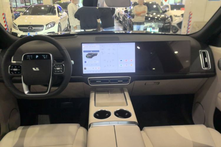 Used Li Auto L9 2024 Pro Model Interior 2