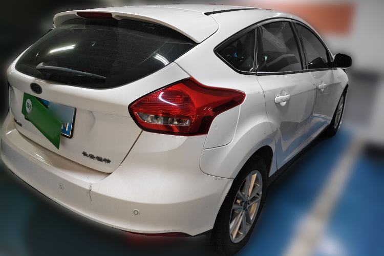 Used Ford Focus 2015 Hatchback 1.6L Automatic Fashion Edition