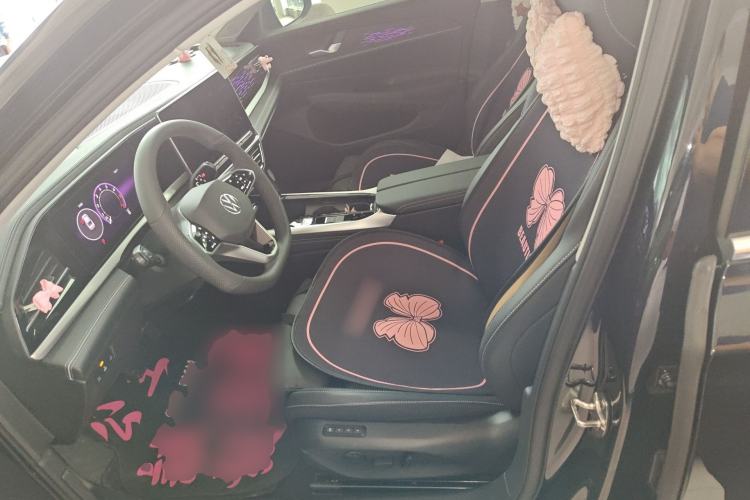 Used Volkswagen Passat 2025 Pro 380TSI Dragon Glory Edition Left Front Seat