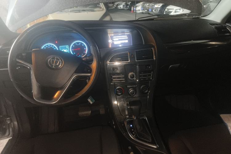 Used Brilliance V5 2014 1.5T Automatic Two-Wheel Drive Sport Model