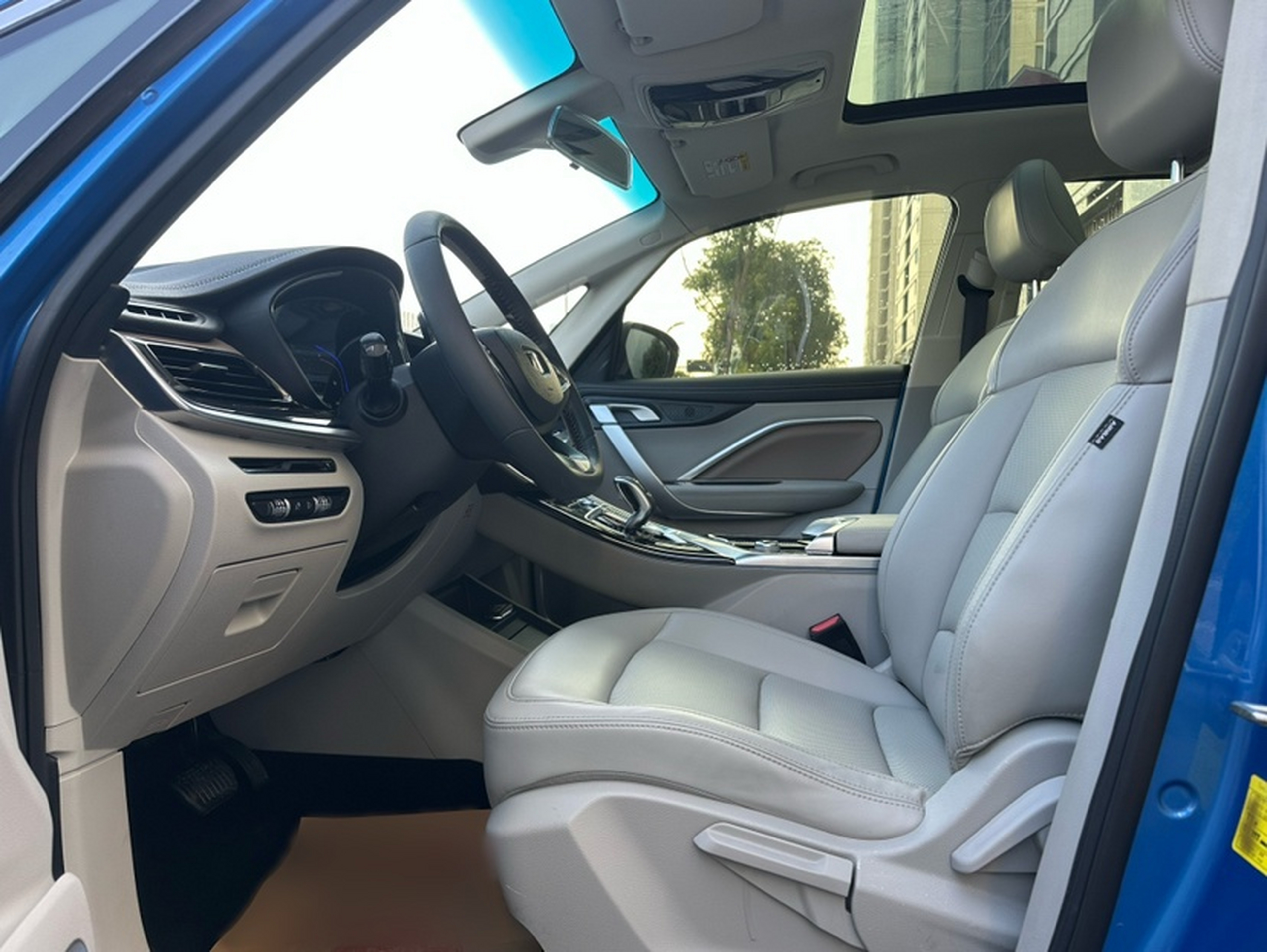 Avant de la voiture