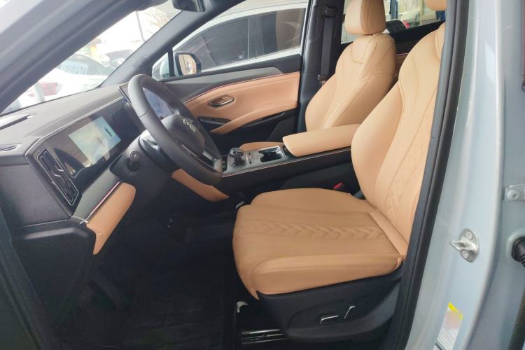 Used BYD Song L DM-i 2025 Intelligent Driving Version 160 km Beyond-Range Type