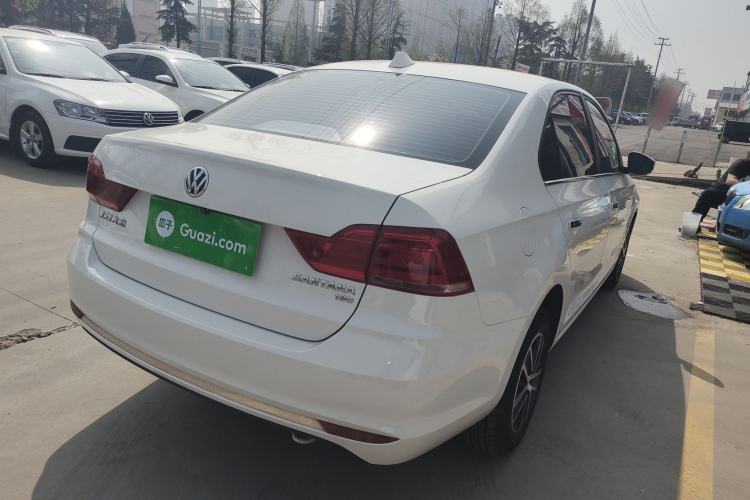 Used Volkswagen Santana 2016 1.6L Manual Fashion Edition Rear Right 45 Deg