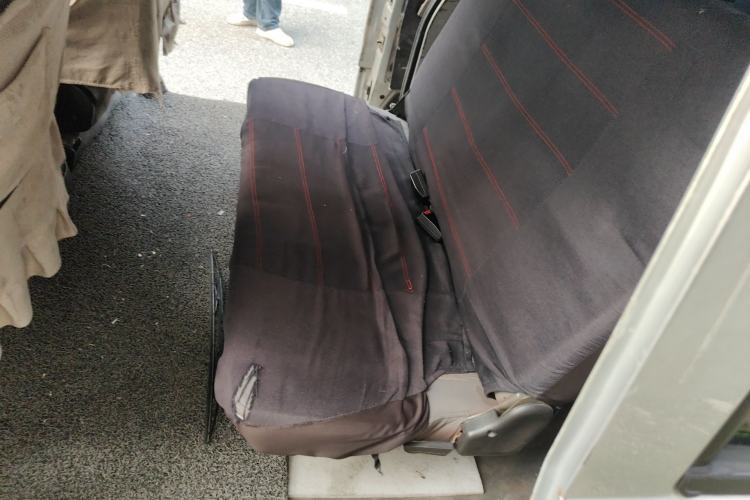 Used Wuling Rongguang 2011 1.2L Base Version