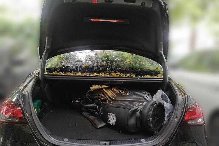 Used Mercedes-Benz E-Class New Energy 2022 Restyled E 350 e L Plug-in Hybrid Sedan
