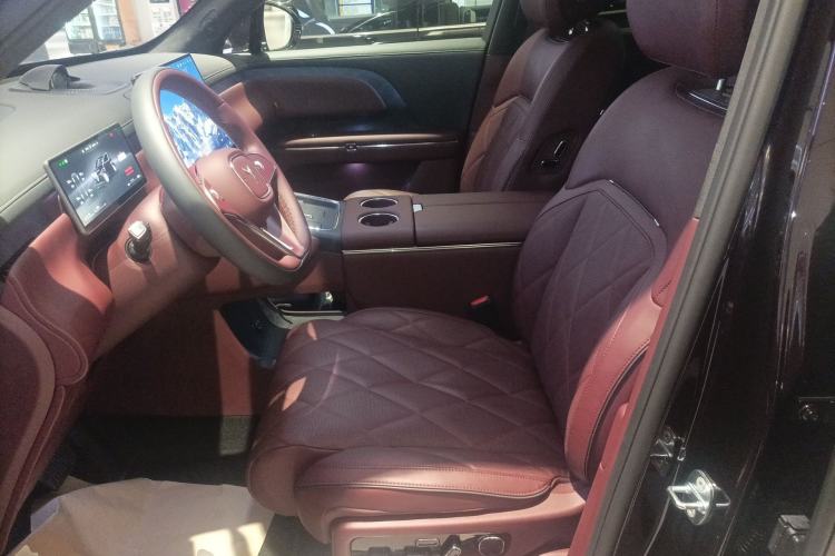 Used VOYAH Titan 2026 Model Max+ Left Front Seat