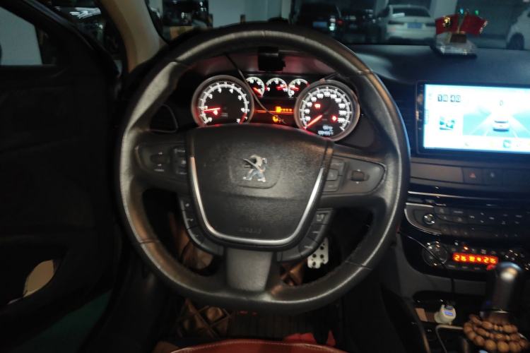 Used Peugeot 508 2012 2.0L Automatic Luxury Edition Steering Wheel