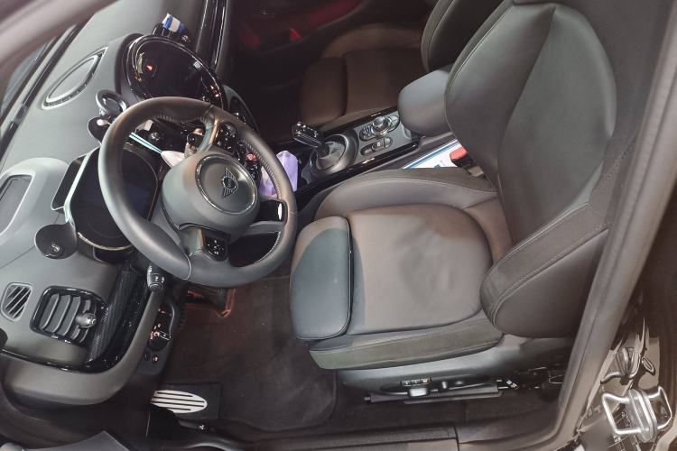 Used MINI JCW CLUBMAN 2022 2.0T JOHN COOPER WORKS ALL-IN
