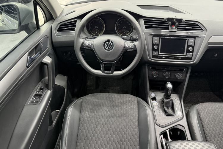 Used Volkswagen Tiguan L 2021 330TSI Automatic Two-Wheel Drive Comfort Edition
