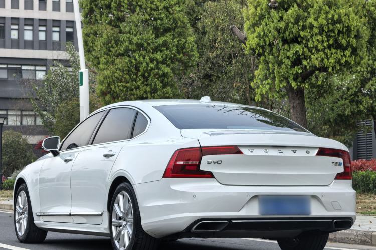 Used Volvo S90 2020 T5 Zhiyi Luxury Edition
