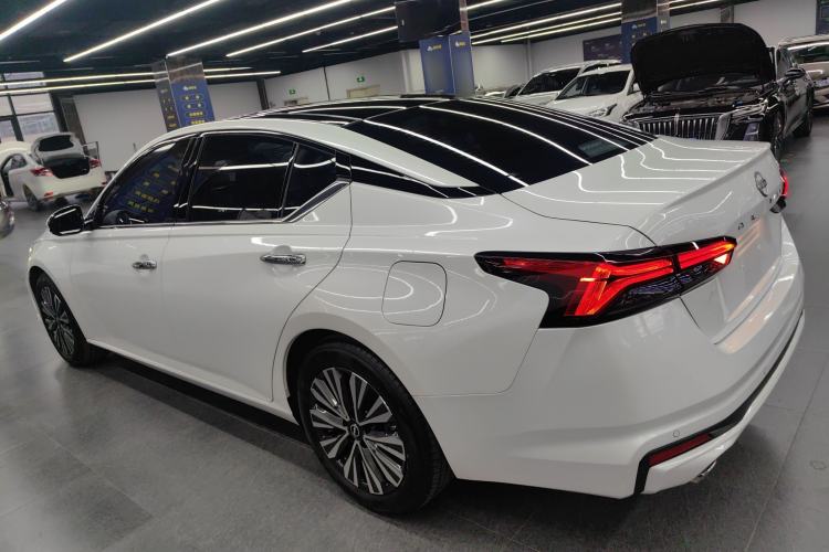 Used Nissan Teana 2022 2.0L XL-TLS Enjoyment Edition
