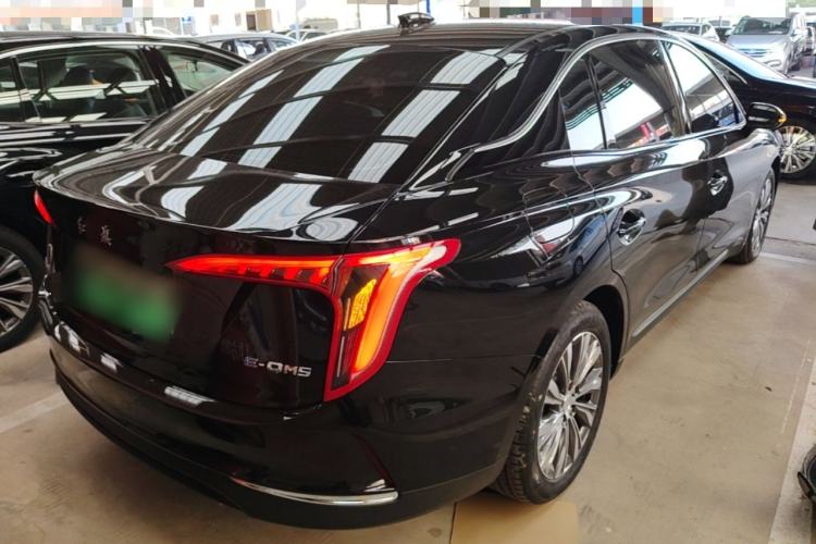 Used Hongqi E-QM5 2022 431 km Charge & Enjoy Edition