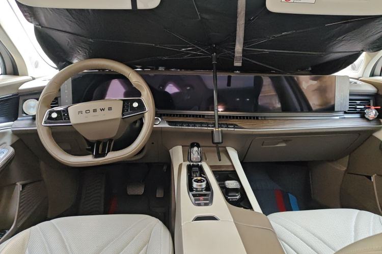 Used Roewe RX9 2023 2.0T Two-Wheel Drive Enjoyment Version
