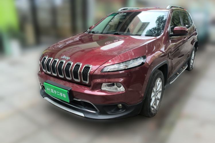 Used Jeep Cherokee 2017 2.0L Superior Edition