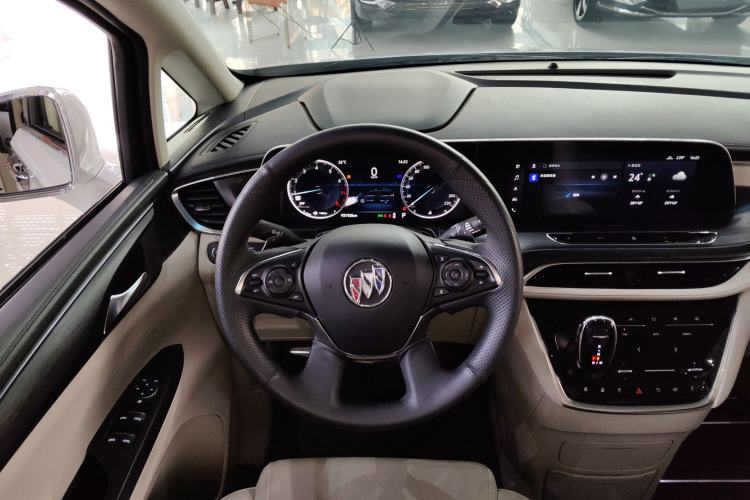 Used Buick GL8 2021 ES Landtrek 653T Comfort Edition