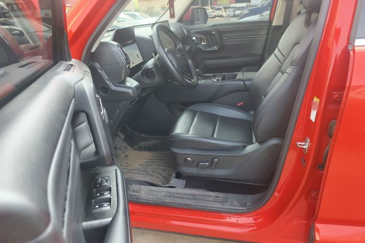 Used Haval H Dog 2023 2.0T Two-Wheel Drive Trendy Outdoor Edition Driver Seat