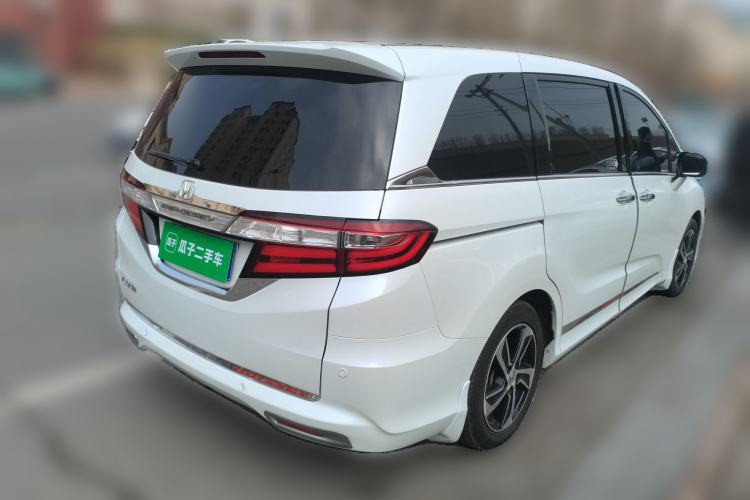 Used Honda Odyssey 2015 2.4L Supreme Edition
