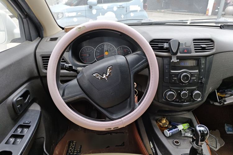 Used Wuling Hongguang 2016 1.5L Restyled S Comfort Version
