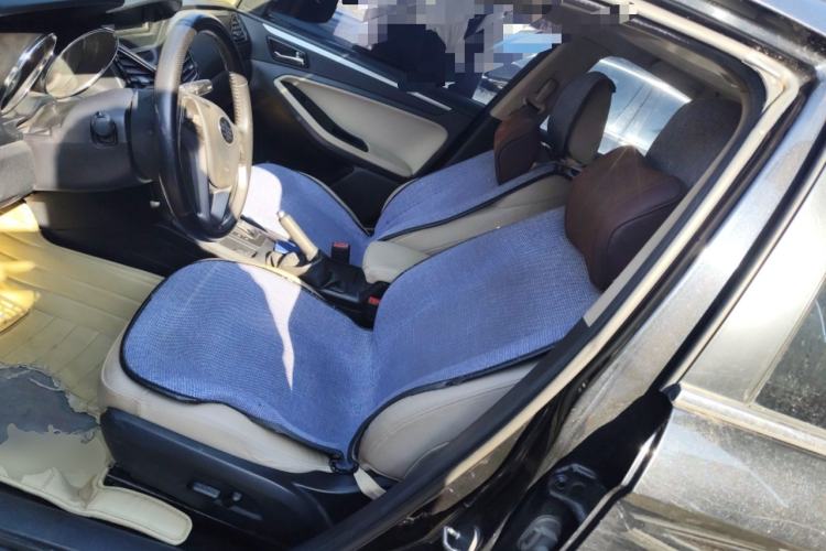 Used Bestune B70 2014 2.0L automatic luxury version