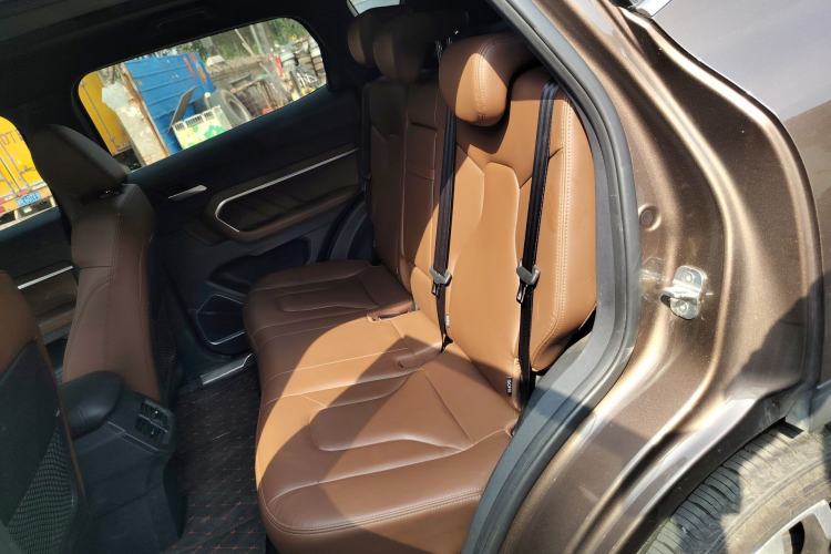 Used Haval H6 2017 Blue Label 2.0T Automatic Two-Wheel Drive Leading Model
