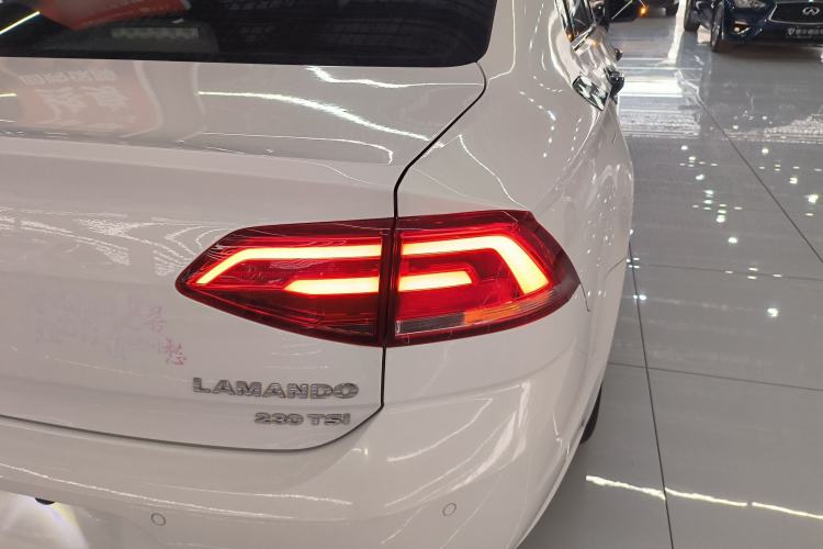 Used Volkswagen Lamando 2018 230TSI DSG Fashion Edition