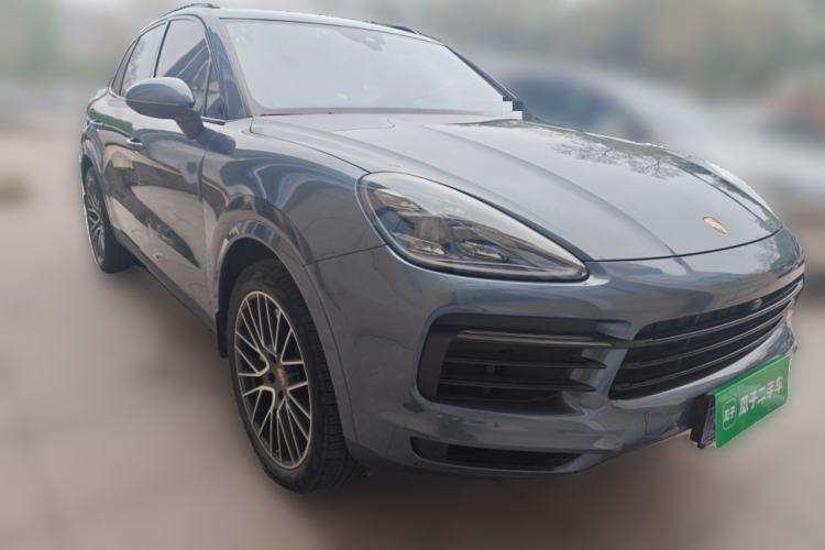 Used Porsche Cayenne 2018 Cayenne S 2.9T Front Right 45 Deg